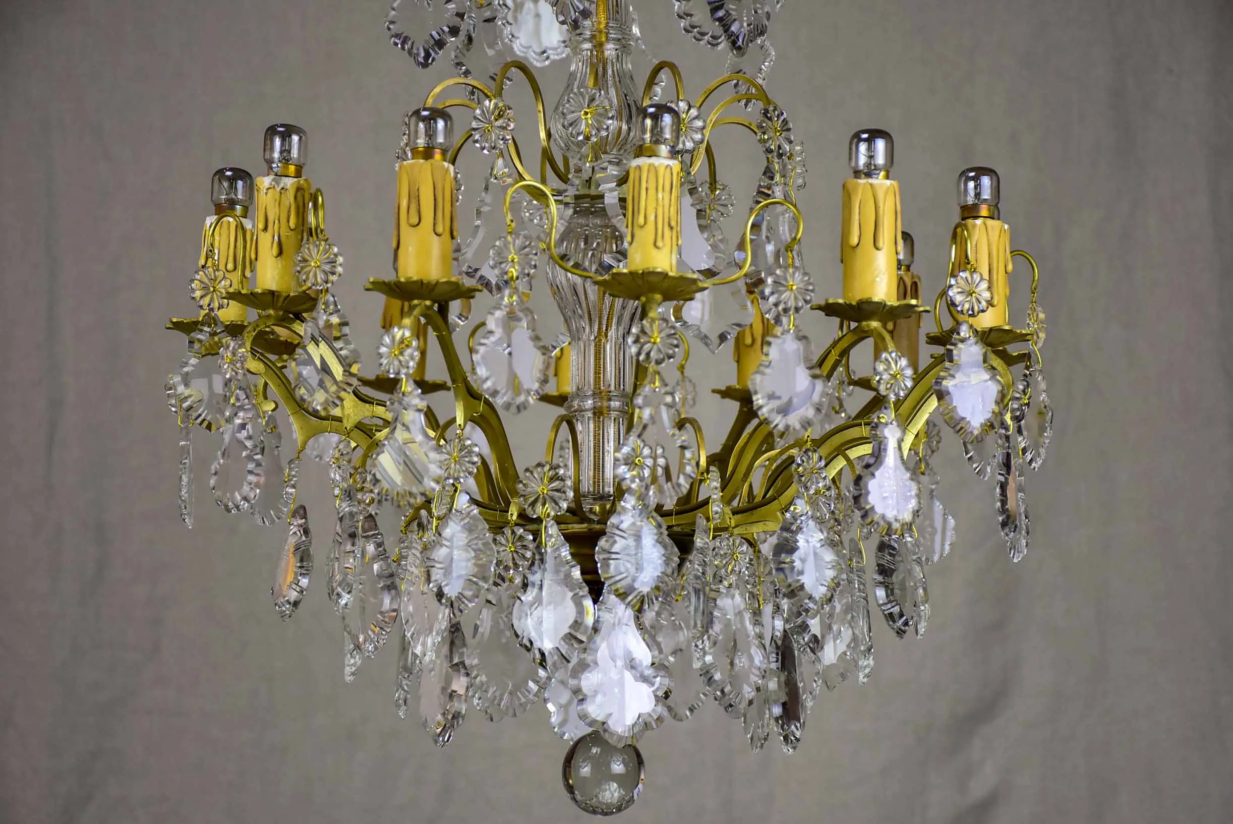 Antique French crystal chandelier - 12 lights