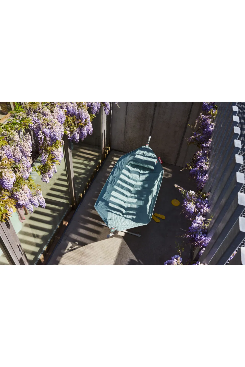 Gray Rack Modern Hammock | Fatboy Headdemock Superb