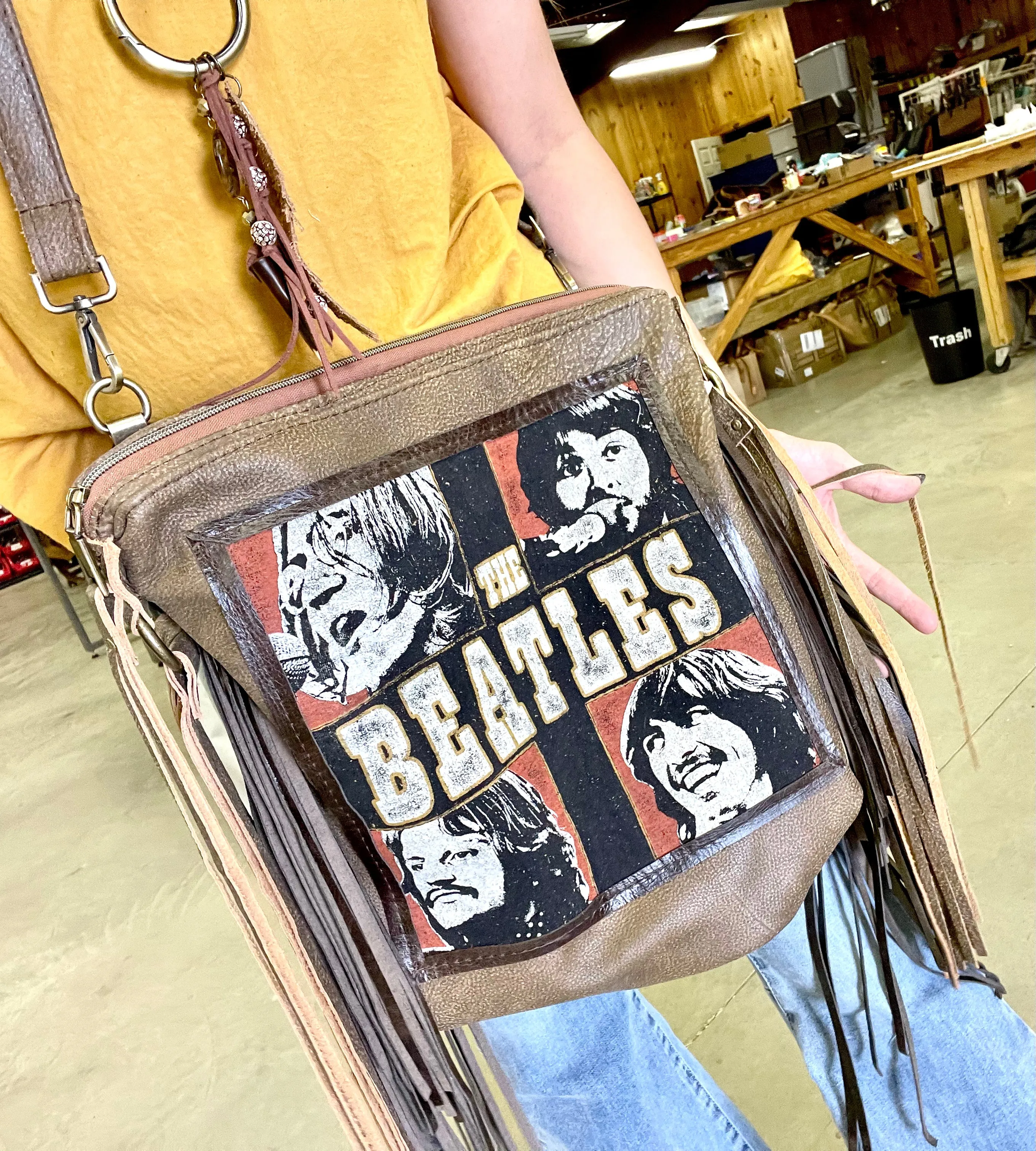 Vintage Concert T-shirt The Beatles Crossbody